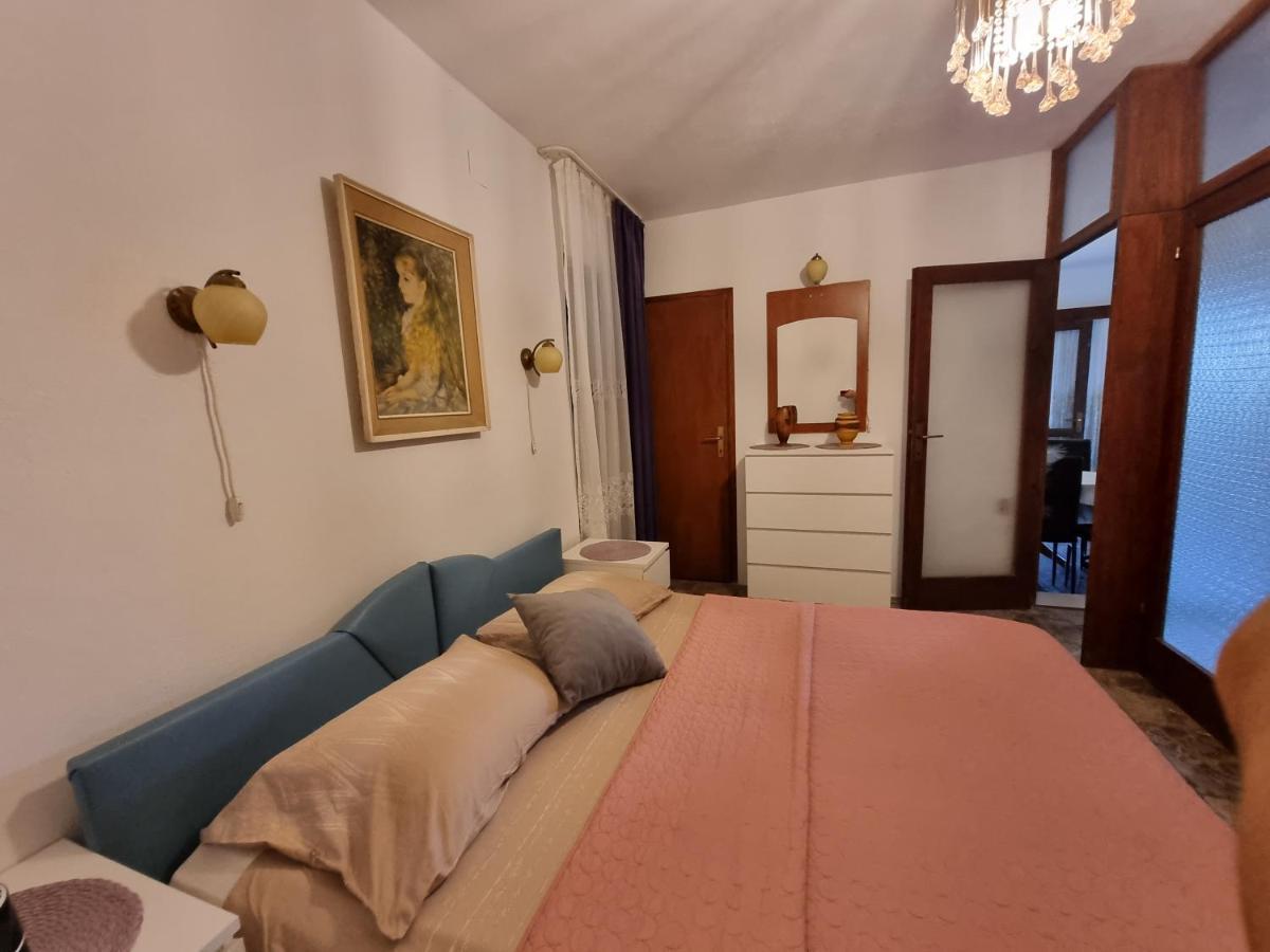 Villa green Trogir Buitenkant foto