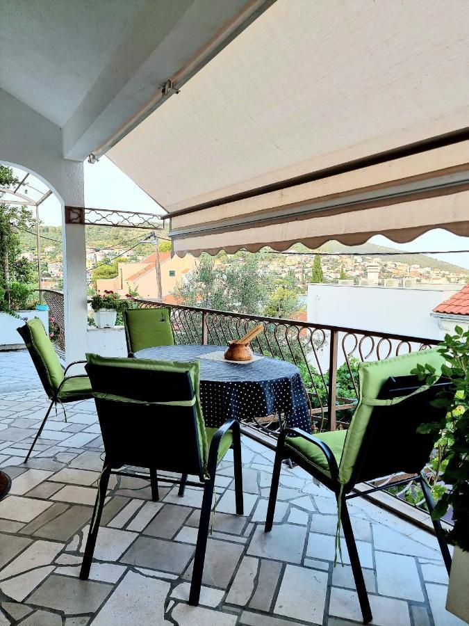 Villa green Trogir Buitenkant foto